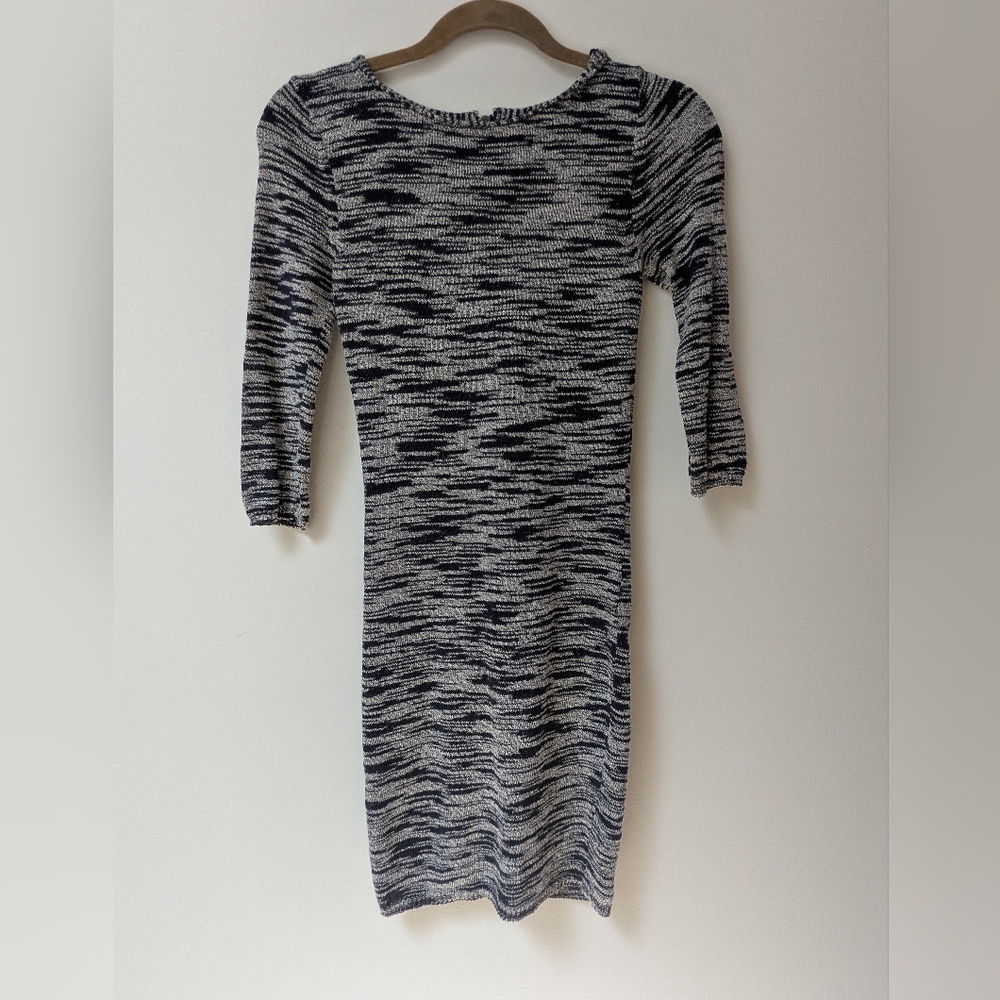 Alice + Olivia Black and White Bodycon Dress with Cuffed Sleeves